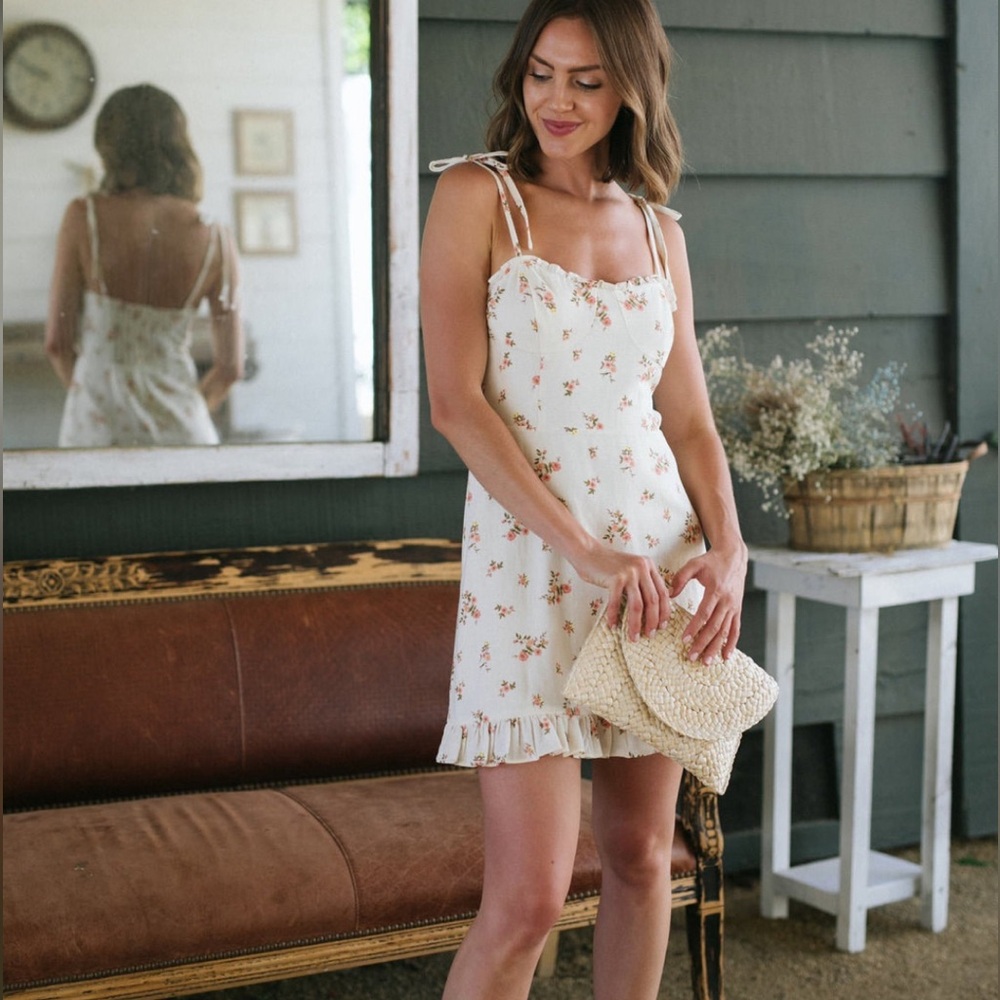 Morning Lavender Cameron Sweetheart Floral Tie Mini Dress NWT